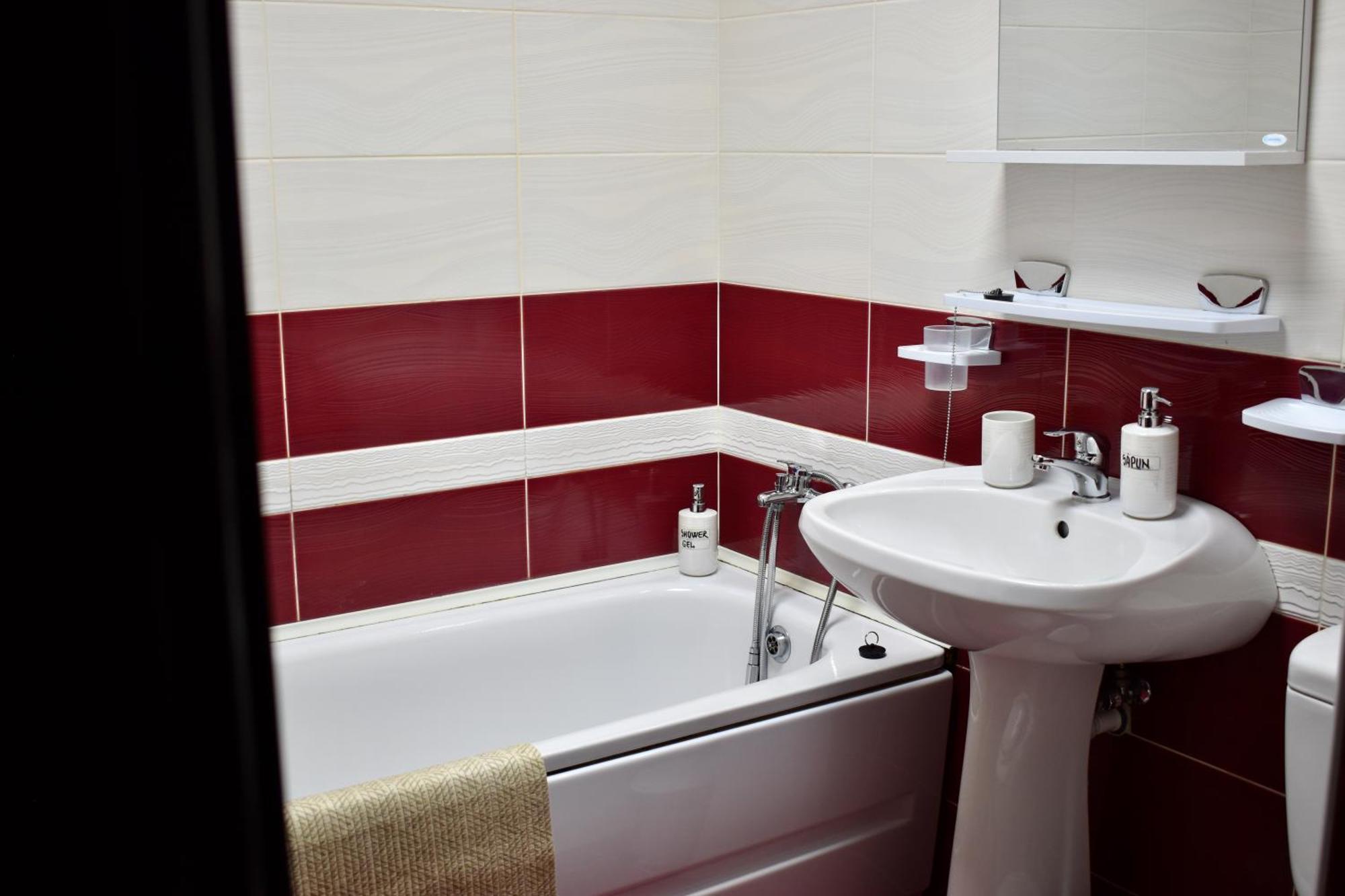 Enjoy Apartments - Spacious Retreat In Our Villa Cluj-Napoca Buitenkant foto